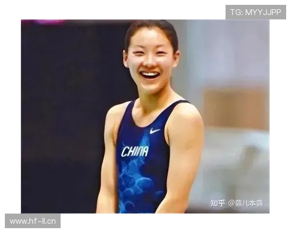 伏明霞真能活成贵妇人样，王者光环背后是这么顶奢的日常？